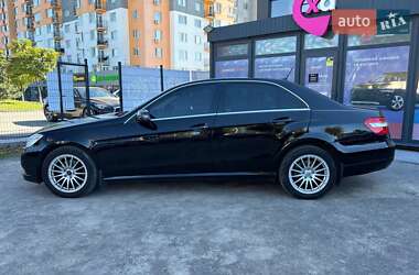 Седан Mercedes-Benz E-Class 2012 в 
