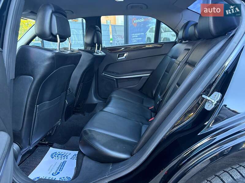 Седан Mercedes-Benz E-Class 2012 в Вінниці