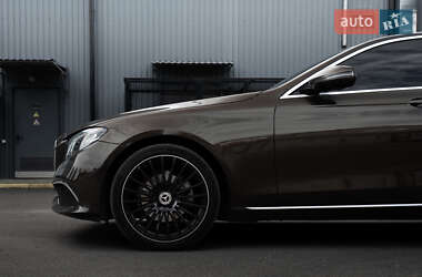 Седан Mercedes-Benz E-Class 2016 в 