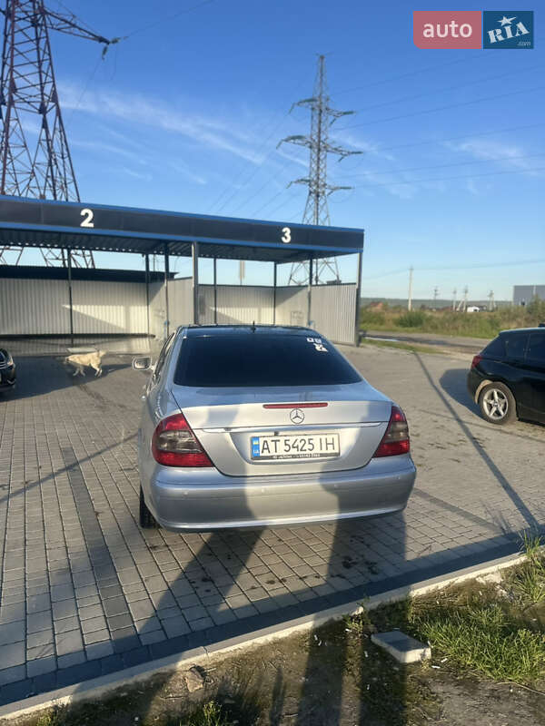 Седан Mercedes-Benz E-Class 2006 в Богородчанах