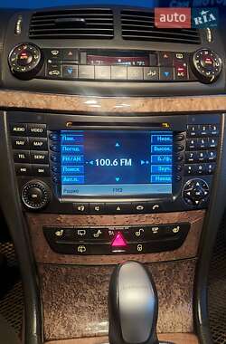 Универсал Mercedes-Benz E-Class 2005 в 