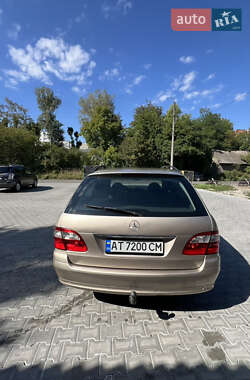 Универсал Mercedes-Benz E-Class 2003 в 
