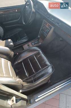 Седан Mercedes-Benz E-Class 1992 в 