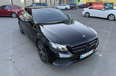 Седан Mercedes-Benz E-Class 2019 в 