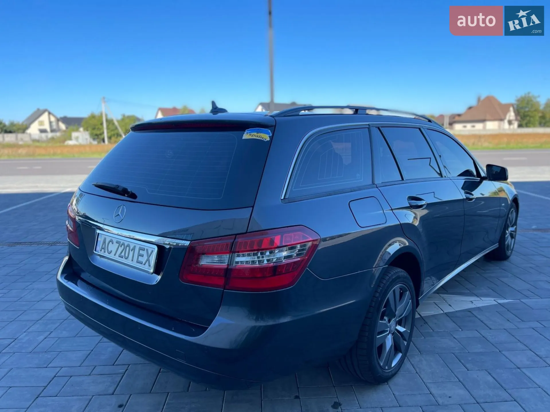 2011 Mercedes-Benz E-klasse - мініатюра 3