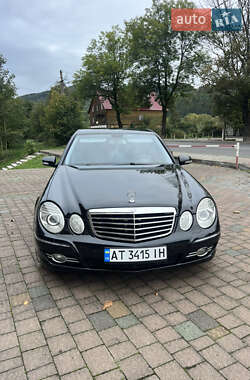 Седан Mercedes-Benz E-Class 2008 в 