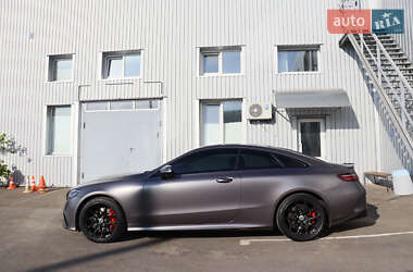 Купе Mercedes-Benz E-Class 2018 в 