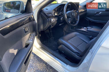 Седан Mercedes-Benz E-Class 2012 в 