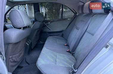 Седан Mercedes-Benz E-Class 2000 в 