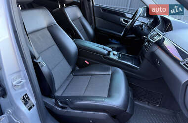 Седан Mercedes-Benz E-Class 2011 в 