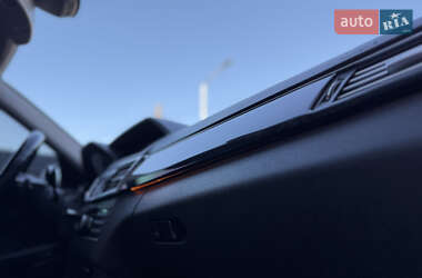Седан Mercedes-Benz E-Class 2011 в 