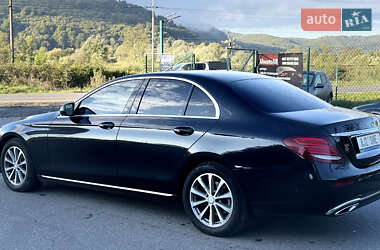 Седан Mercedes-Benz E-Class 2017 в 
