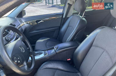Седан Mercedes-Benz E-Class 2003 в 