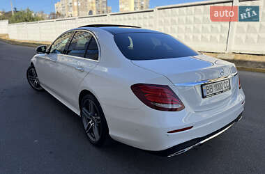 Седан Mercedes-Benz E-Class 2018 в 