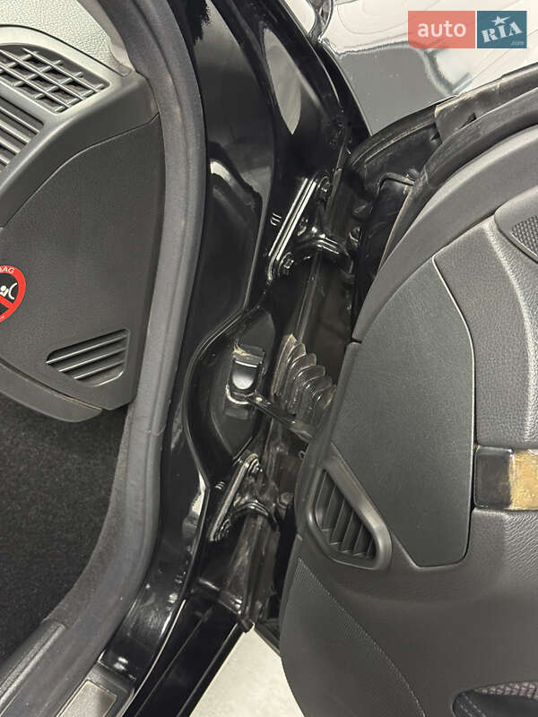 Седан Mercedes-Benz E-Class 2004 в Вараші фото 56 Седан Mercedes-Benz E-Class 2004 в Вараші