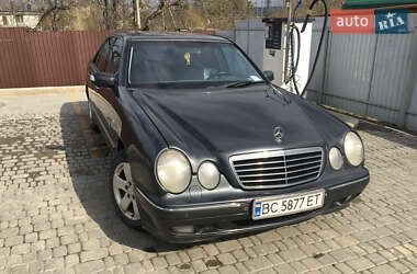 Седан Mercedes-Benz E-Class 2001 в Старому Самборі