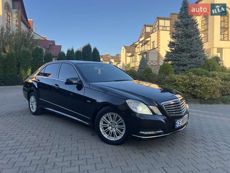 Mercedes-Benz E-Class 2012