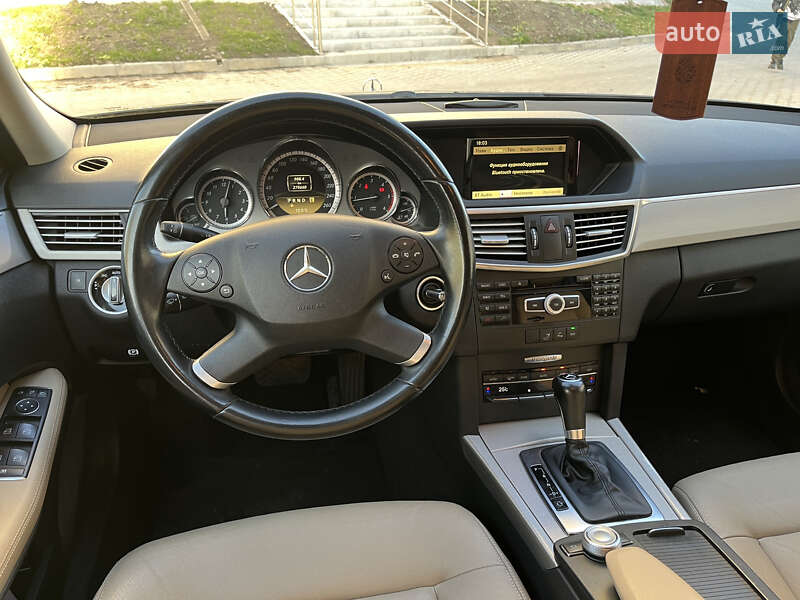 Универсал Mercedes-Benz E-Class 2011 в Хмельницком фото 26 Универсал Mercedes-Benz E-Class 2011 в Хмельницком