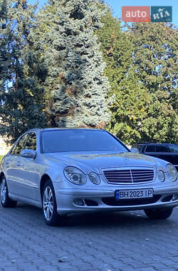 Седан Mercedes-Benz E-Class 2004 в 