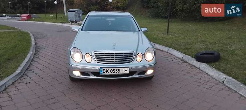 Седан Mercedes-Benz E-Class 2005 в Луцьку