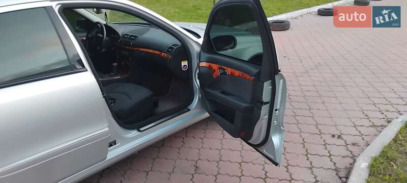 Седан Mercedes-Benz E-Class 2005 в Луцьку