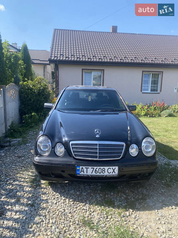 Седан Mercedes-Benz E-Class 1996 в Ивано-Франковске