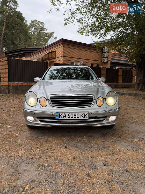 Mercedes-Benz E-Class 2003