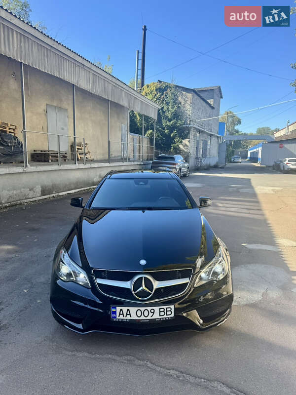 Купе Mercedes-Benz E-Class 2015 в Киеве фото 4 Купе Mercedes-Benz E-Class 2015 в Киеве