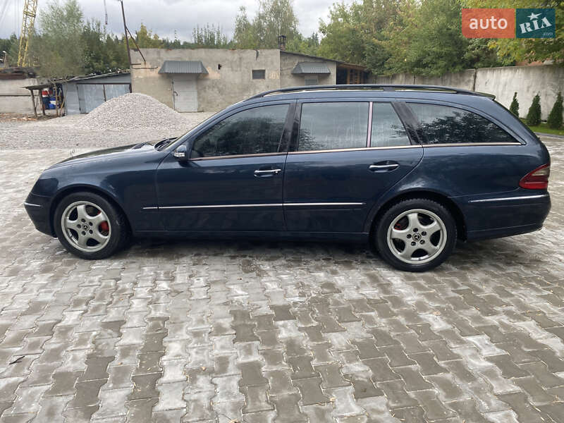 Универсал Mercedes-Benz E-Class 2003 в Костополе