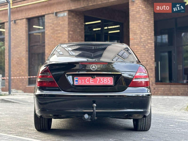Седан Mercedes-Benz E-Class 2005 в Львове