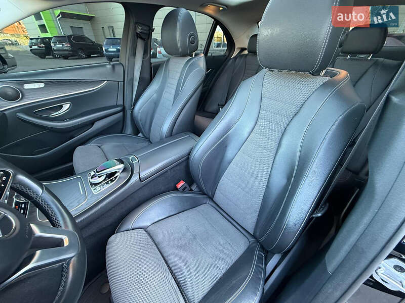 Седан Mercedes-Benz E-Class 2019 в Киеве