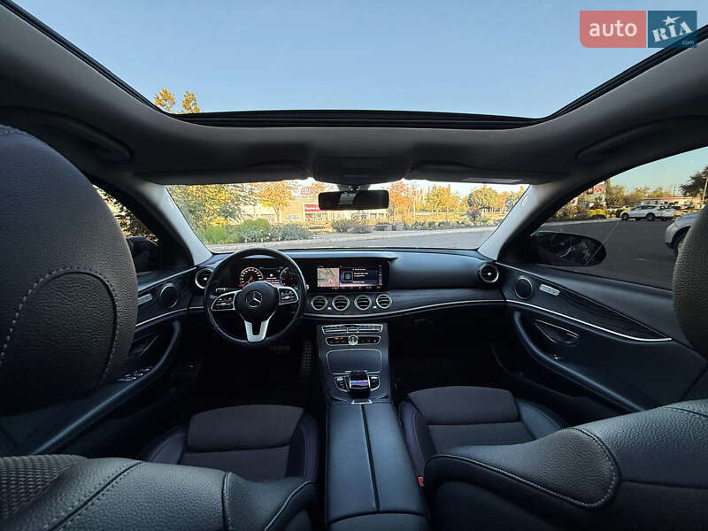 Седан Mercedes-Benz E-Class 2019 в Киеве