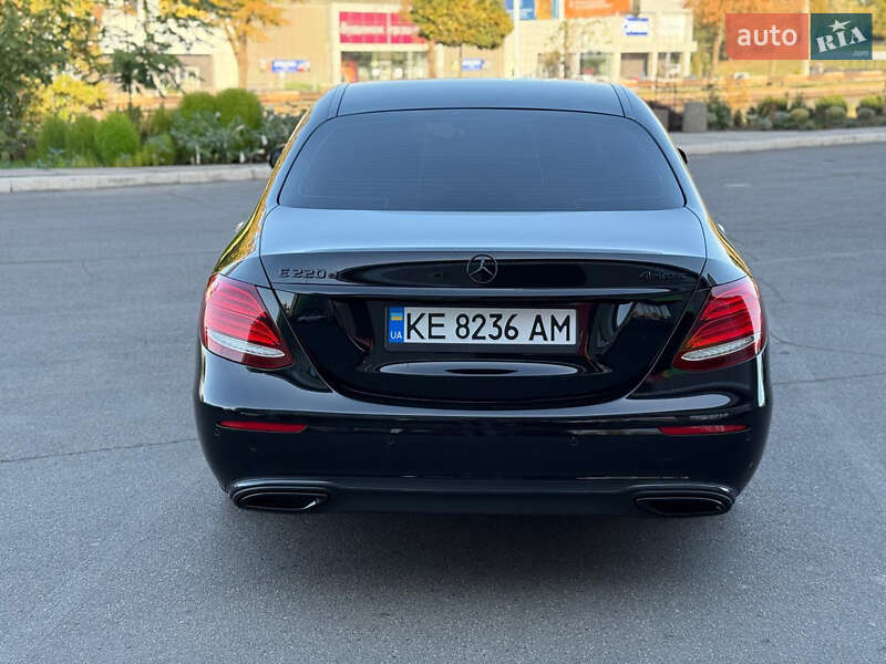 Седан Mercedes-Benz E-Class 2019 в Киеве