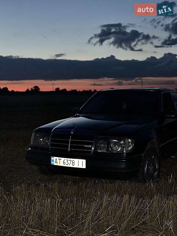 Mercedes-Benz E-Class 1988