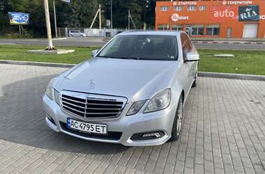 Седан Mercedes-Benz E-Class 2009 в Луцьку