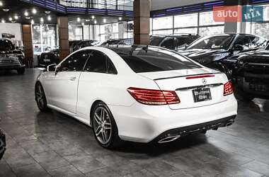 Купе Mercedes-Benz E-Class 2016 в 