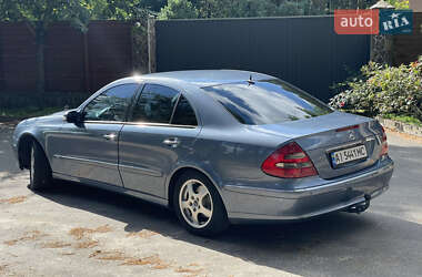 Седан Mercedes-Benz E-Class 2004 в 
