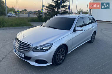 Универсал Mercedes-Benz E-Class 2015 в 