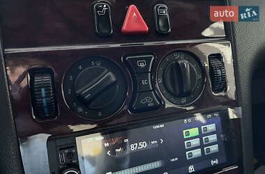 Седан Mercedes-Benz E-Class 2001 в 