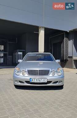 Седан Mercedes-Benz E-Class 2005 в 
