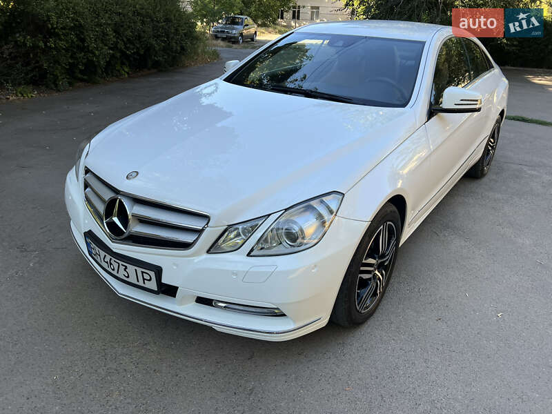 Купе Mercedes-Benz E-Class 2012 в Одессе
