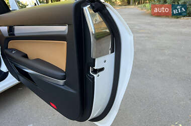Купе Mercedes-Benz E-Class 2012 в 