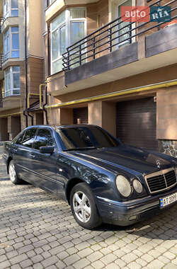 Седан Mercedes-Benz E-Class 1997 в 