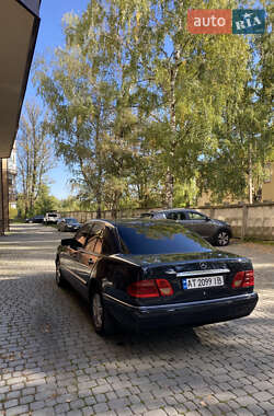 Седан Mercedes-Benz E-Class 1997 в 