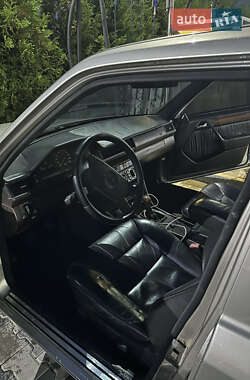Седан Mercedes-Benz E-Class 1994 в 