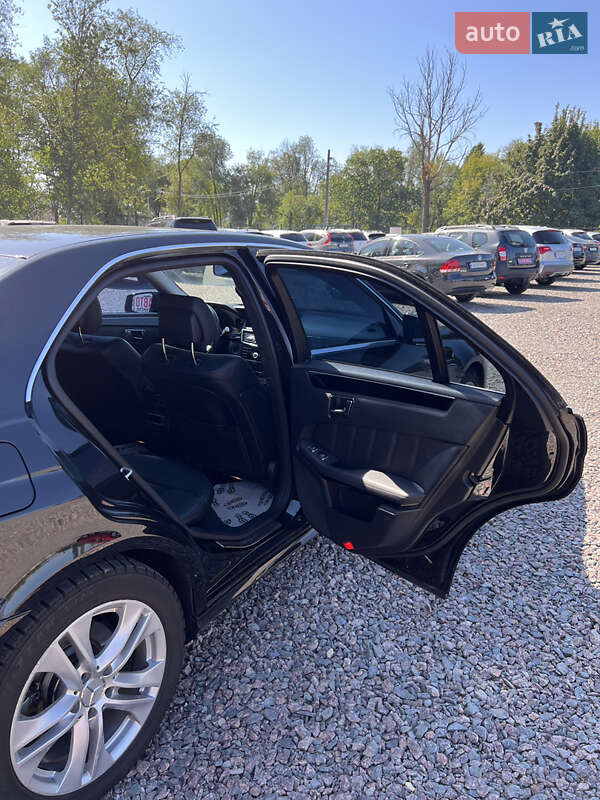 Седан Mercedes-Benz E-Class 2011 в Черкассах