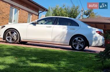 Седан Mercedes-Benz E-Class 2018 в Дніпрі