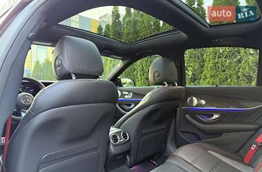 Седан Mercedes-Benz E-Class 2022 в 