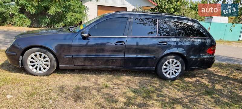 Універсал Mercedes-Benz E-Class 2004 в Києві