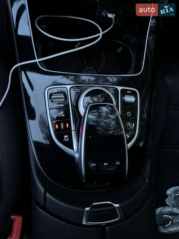 Седан Mercedes-Benz E-Class 2017 в Києві